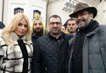 Cine mai injura PSD risca 3 ani de puscarie. Lege noua votata luni in Parlament la propunerea PSD-istei Laura Vicol: „Se incrimineaza instigarea la ura impotriva unei persoane sau a unui grup pe motiv de apartenenta politica”