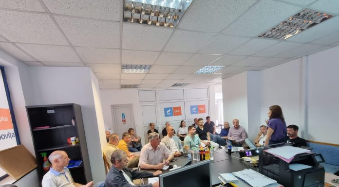 USR Târgoviște : membrii USR Dâmbovița au participat la seminarul “Dezvoltare locală prin fonduri europene”