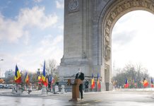 Dan Tapalaga il acuza pe Iohannis de „atac grav la libertatea presei”: „Act de politie politica. In orice stat democratic, seful serviciului secret care a spionat jurnalisti incercand sa le afle sursele trebuie demis urgent”