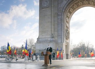 Dan Tapalaga il acuza pe Iohannis de „atac grav la libertatea presei”: „Act de politie politica. In orice stat democratic, seful serviciului secret care a spionat jurnalisti incercand sa le afle sursele trebuie demis urgent”