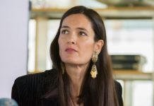 Clotilde, despre sumele uriase pompate in presa de PSD si PNL: „Pot sa se prabuseasca podurile facute de PSD in diverse locuri ale tarii si sa se fure ca-n codru. Nu veti auzi nimic despre asemenea grozavii”