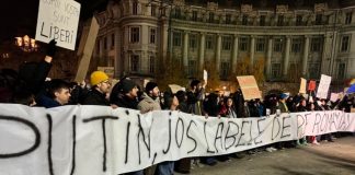 A patra zi de manifestații împotriva ideilor promovate de Călin Georgescu. „Putin, jos labele de pe România!”