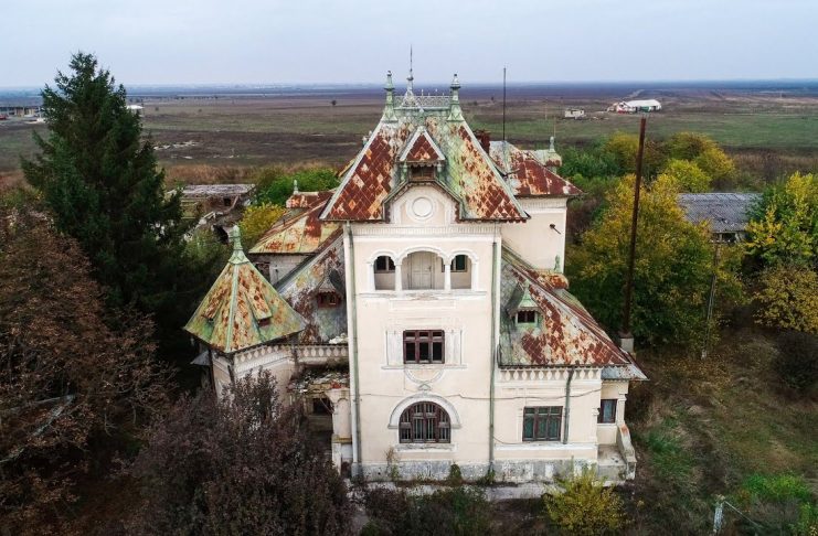 Conacul Cornățeanu din Cornățelu, Dâmbovița.