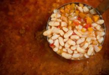 Restaurant La Iulian de la Râu Alb