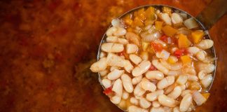 Restaurant La Iulian de la Râu Alb