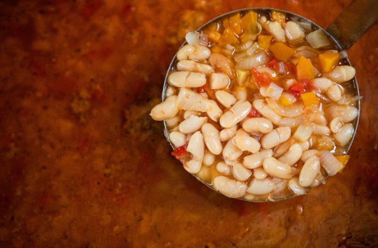 Restaurant La Iulian de la Râu Alb