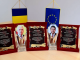 Primarul comunei Pietroşiţa din Dâmboviţa, Ion Leonard Dicu, s-a făcut singur cetăţean de onoare în localitatea pe care o conduce. Edilul s-a arătat foarte emoţionat la primirea distincţiei: Sunt copleşit!
